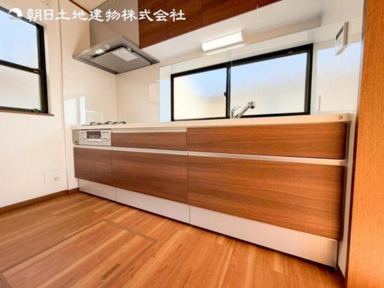 キッチン すぐの見学や資料請求などお気軽にお問い合わせください。