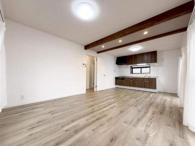 キッチン 最新のシステムキッチンは使い勝手が良好です。　　気持ちよく料理ができます。 