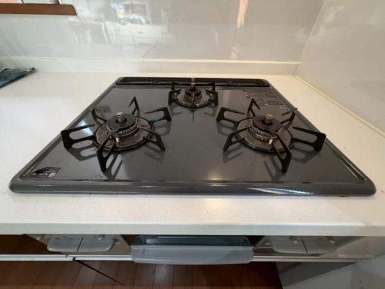設備 三口ガスコンロ