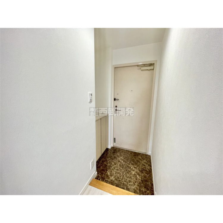 玄関 シューズＢＯＸはブーツやサンダルもたっぷり収納できます