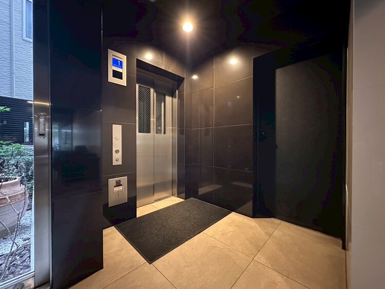 その他 エレベーター完備のため荷物が多くなっても安心。