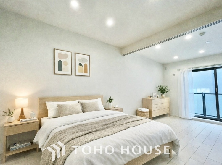 内装 ＊配置してある家具や小物はCGによるイメージ画像です。感性を育むプライベートルームはシンプルでスマートな空間。好みの空間で読書をしたり、音楽を聞いたりと一人の時間も充実したものにできます。