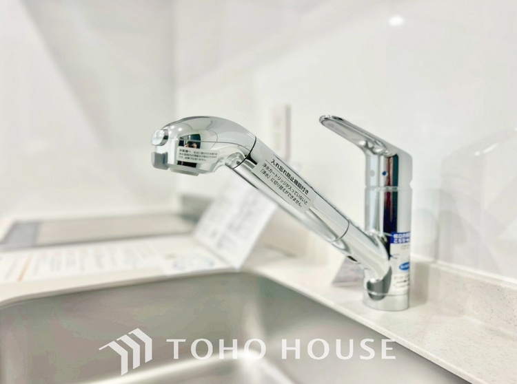 キッチン 【KITCHEN】◆家族のおはよう◆の声を笑顔で迎えてあげられるシステムキッチン。朝ごはんが楽しみでちょっと早起きしたくなるんです。