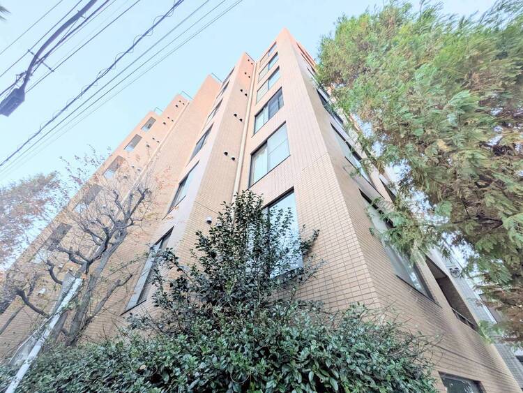 外観 飽きのこないシンプルモダンな外観です。