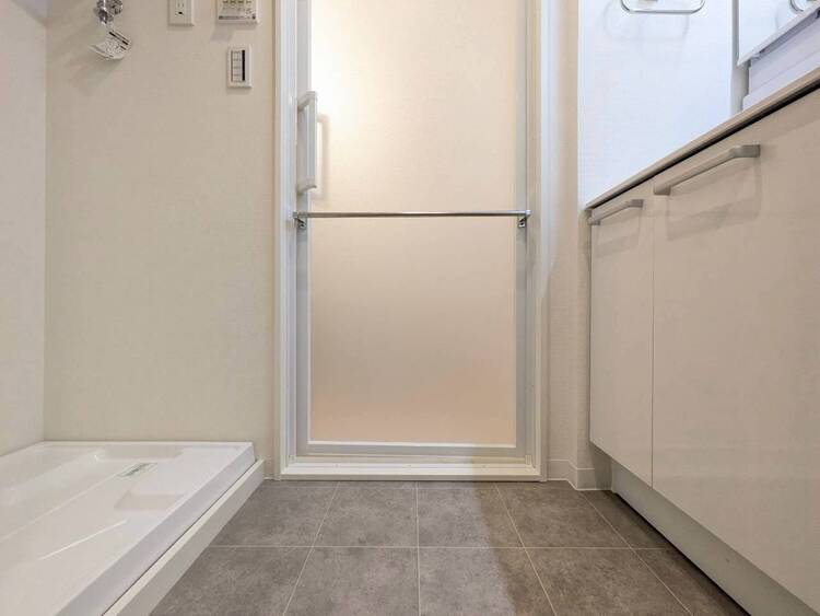 洗面 十分な広さの脱衣所。