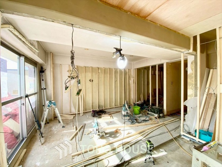 内装 現在改装中◆眩い◆光が燦々と入り、家族の笑顔を照らす。「いつまでも続いて」と願う夢のような毎日がここにある。