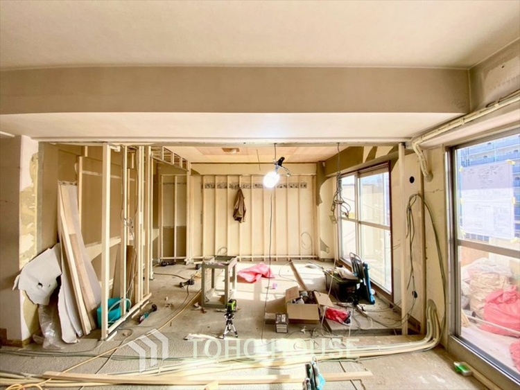 内装 現在改装中◆扉を◆開くとこの景色。家族の”おかえり”の声が聞こえてきそう。