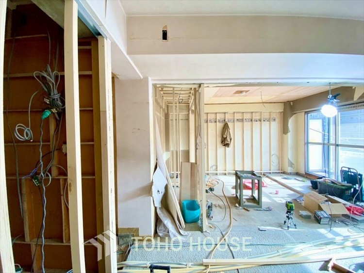 その他 現在改装中◆開放的◆後片付けが楽なシステムキッチン。収納スペースの充実！