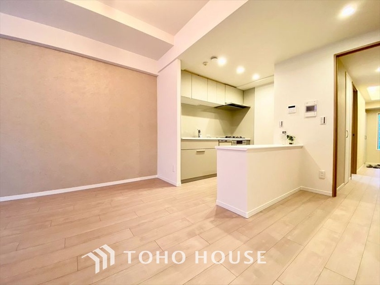 内装 【LIVING】◆simple is best◆無駄のない綺麗なつくりのリビングルームであなただけの暮らしを。