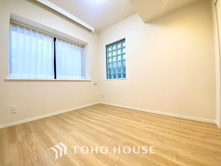 内装 【PRIVATE ROOM】◆快適◆な暮らしに不可欠な収納スペース。快適さとともに思い出も詰まっていく。