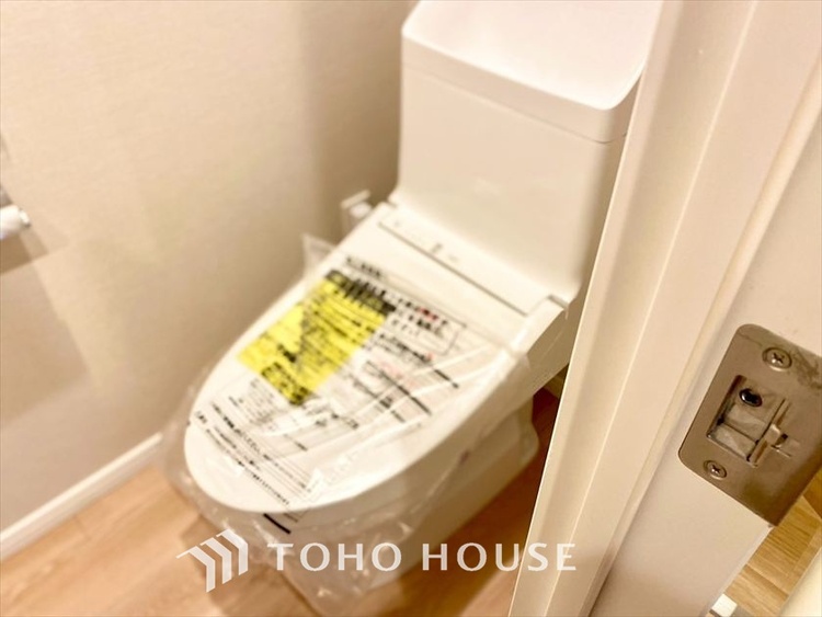 トイレ 【TOILET】◆快適◆な生活に不可欠。節水型の高性能トイレを新設。