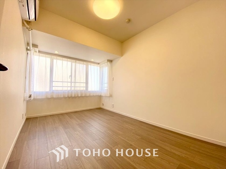 内装 【PRIVATE ROOM】◆快適◆な暮らしに不可欠な収納スペース。快適さとともに思い出も詰まっていく。