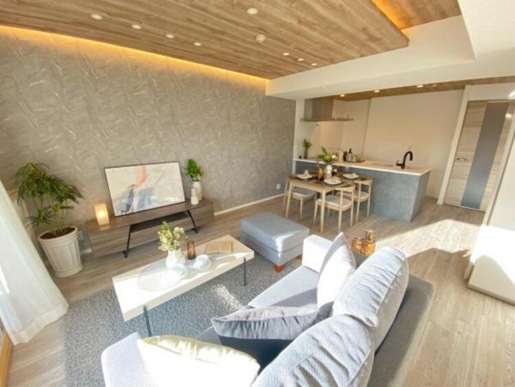 居間 【2025年12月撮影】