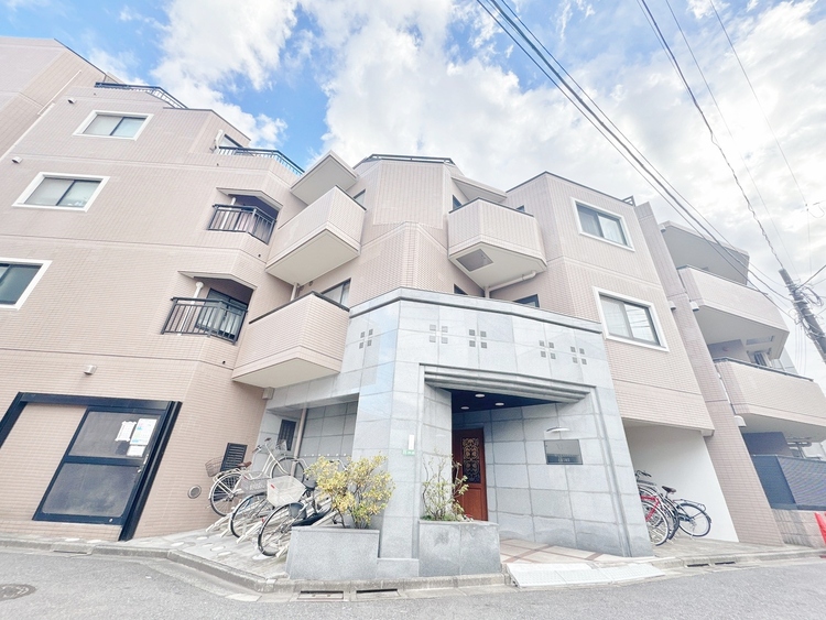 外観 資料には掲載していない情報が、現地にはたくさんあります。是非一度、現地をご確認ください。