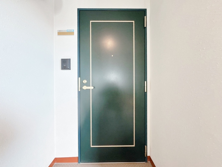 玄関 玄関を開ければ、そこは安らぎのご自宅。