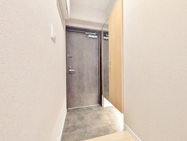 玄関 シューズボックスを完備した玄関です。