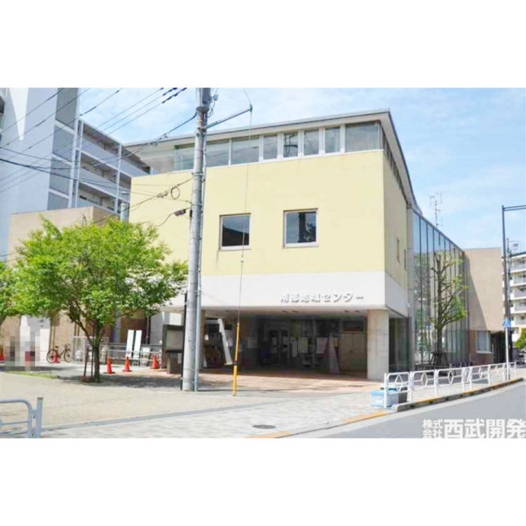 周辺 東久留米市立ひばりが丘図書館(約900m)