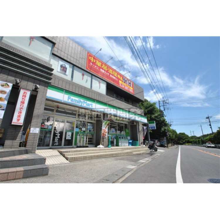 周辺 ファミリーマート西武球場前店(約980m)