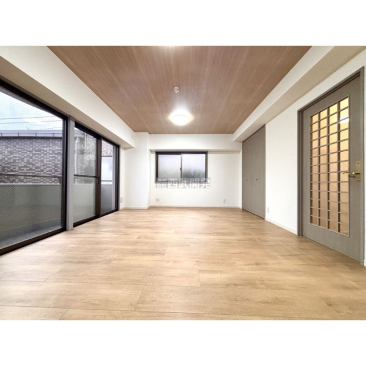 居間 【LDK】2025年11月13日撮影