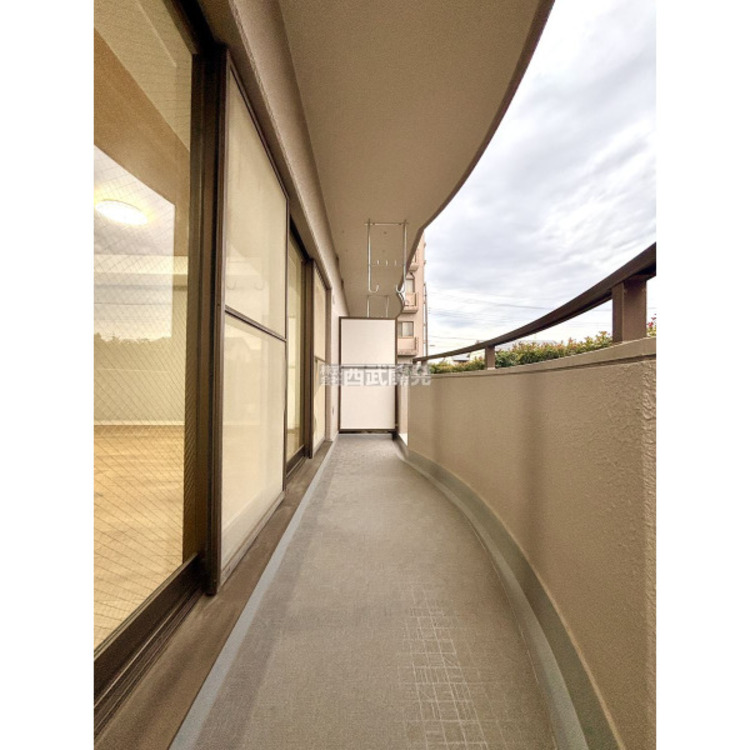 バルコニー 【バルコニー】2025年11月13日撮影