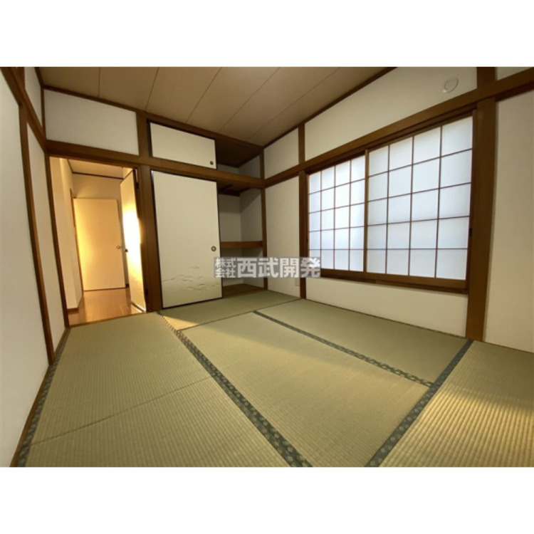 内装 ２階和室６帖