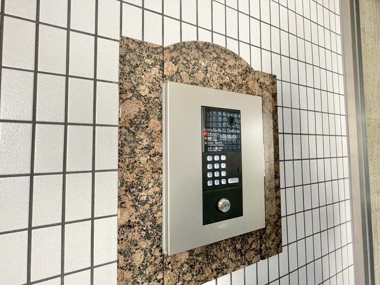 その他 オートロックついていますので、セキュリティ面でも安心です。