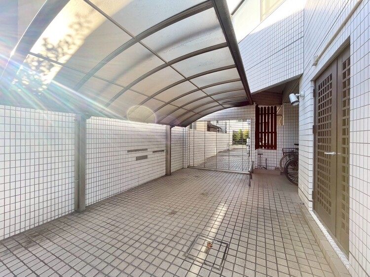 その他 駐車スペースが嬉しいですね。※空き状況は都度ご確認下さい。