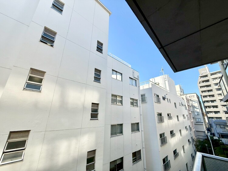 その他 眺望や窓からの景色が良いと、家で過ごす時間も快適です。