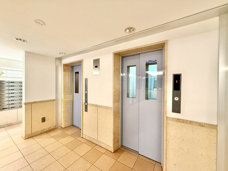 その他 エレベーター完備のため荷物が多くなっても安心。