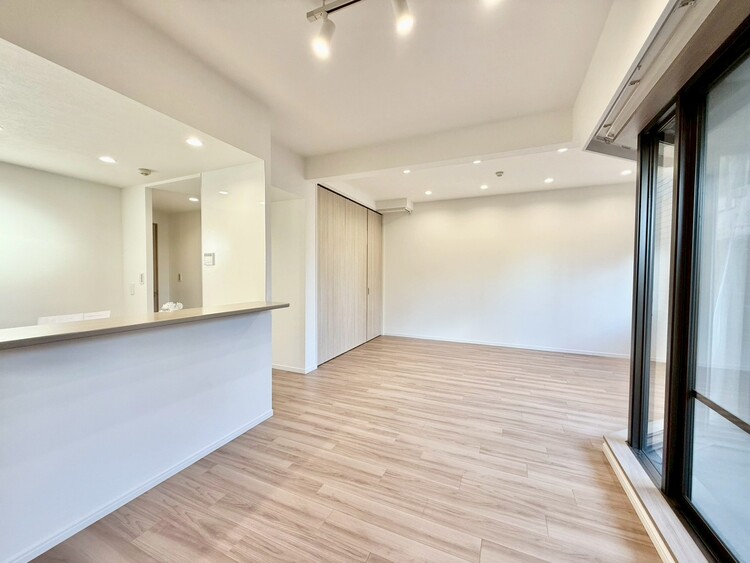 その他 シンプルな内装と偏り過ぎないデザインで統一しました。