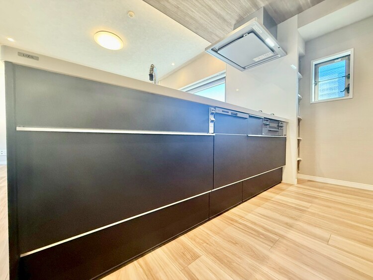 その他 開放感のあるキッチンスペース。調理をしながら、会話も弾みそうですね。