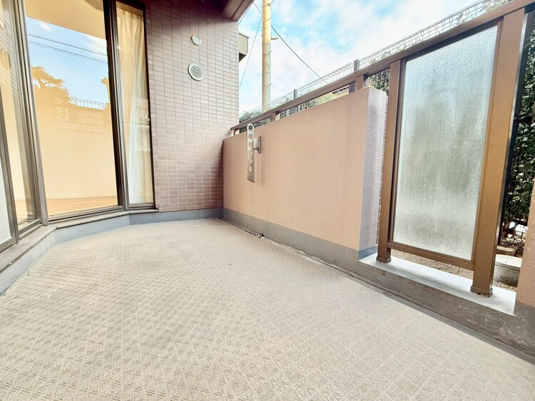 その他 朝の澄んだ空気や、夕方に吹く清々しい風を感じられるバルコニー。