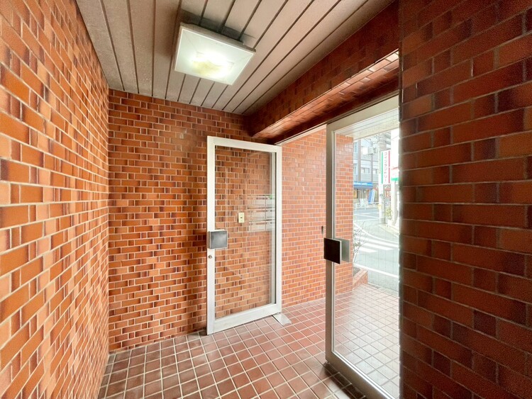 その他 館内は静寂な中が保たれており、管理が行き届いている印象を受けました。