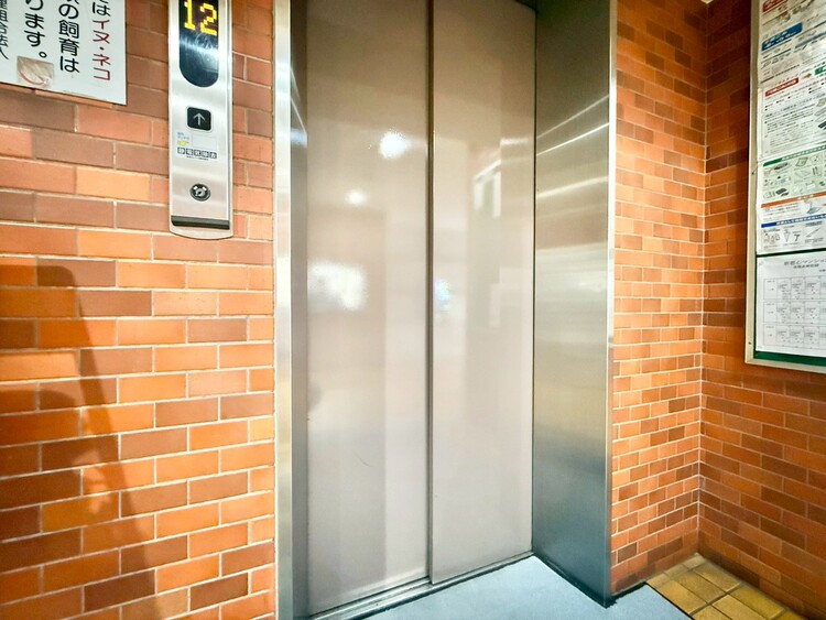 その他 エレベーター完備のため荷物が多くなっても安心。