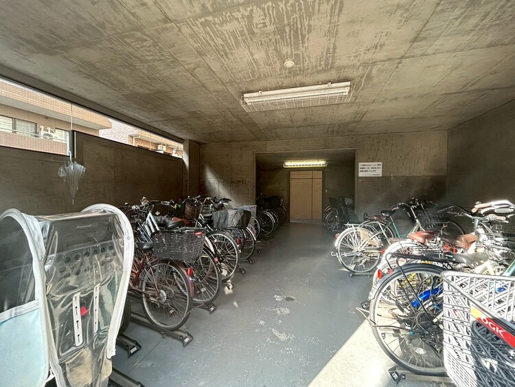その他 駐輪場も綺麗に整頓されています。※空き状況は都度ご確認下さい。