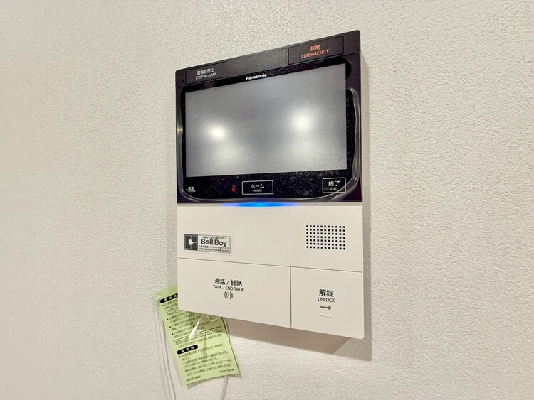 その他 誰が来てもわかる様にモニター付きインターホンを設置。