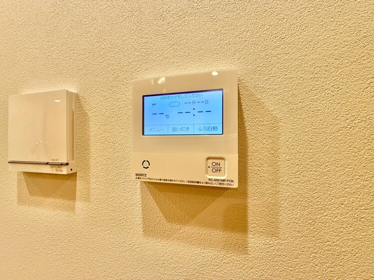 その他 見やすい画面で操作しやすい給湯パネル。