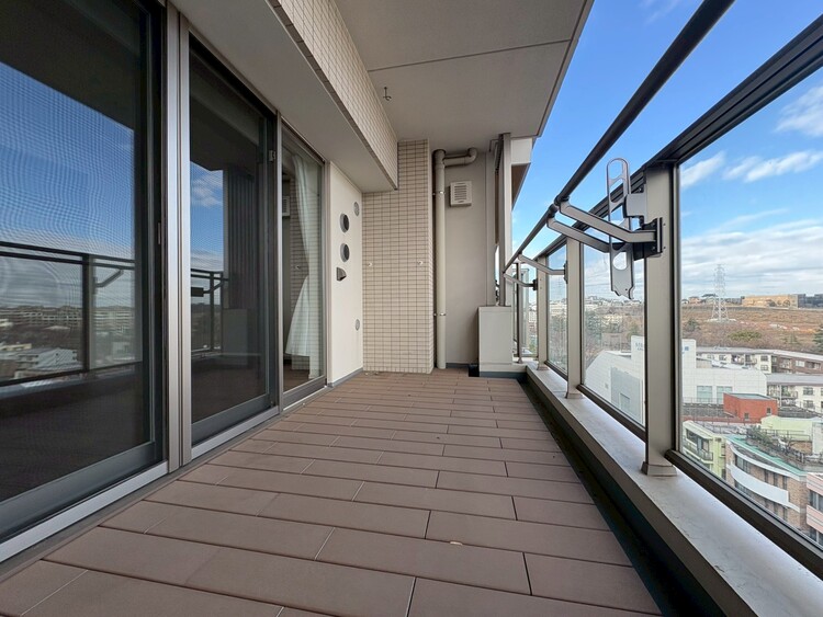 その他 朝の澄んだ空気や、夕方に吹く清々しい風を感じられるバルコニー。