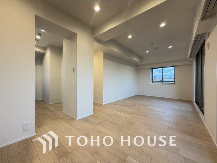 内装 ゆったりとくつろげる上質なリビングダイニング