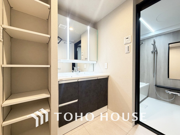 洗面 清潔感のある洗面室