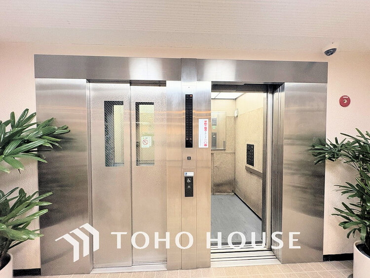 その他 エレベーター