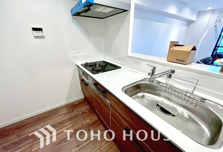 キッチン 【KITCHEN】◆家族のおはよう◆の声を笑顔で迎えてあげられるシステムキッチン。朝ごはんが楽しみでちょっと早起きしたくなるんです。