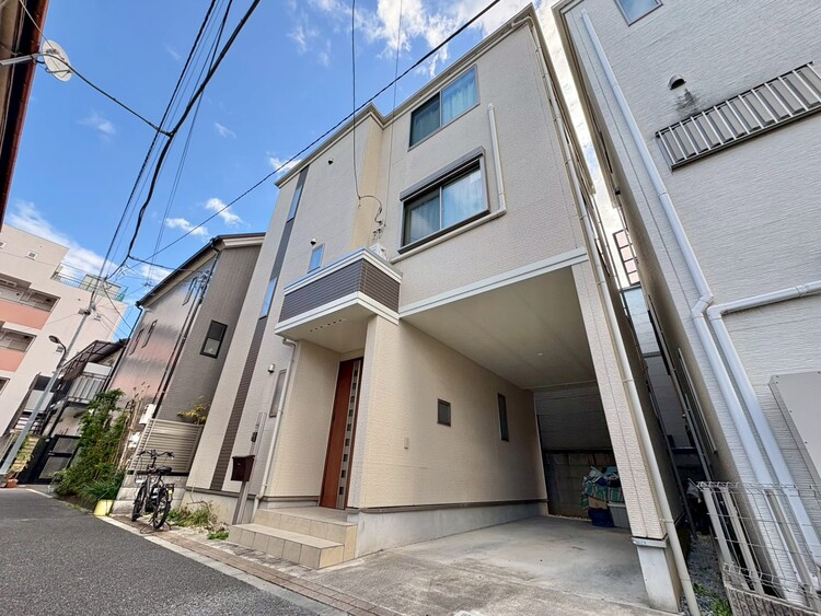 外観 ライフプランニングからローンまで、一貫してご説明させていただきます。お気軽にお問い合わせくださいませ。