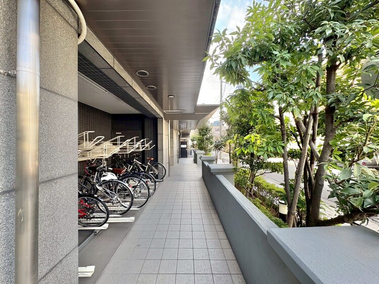 その他 きちんと整備された駐輪場。住む方の心遣いが感じられます。