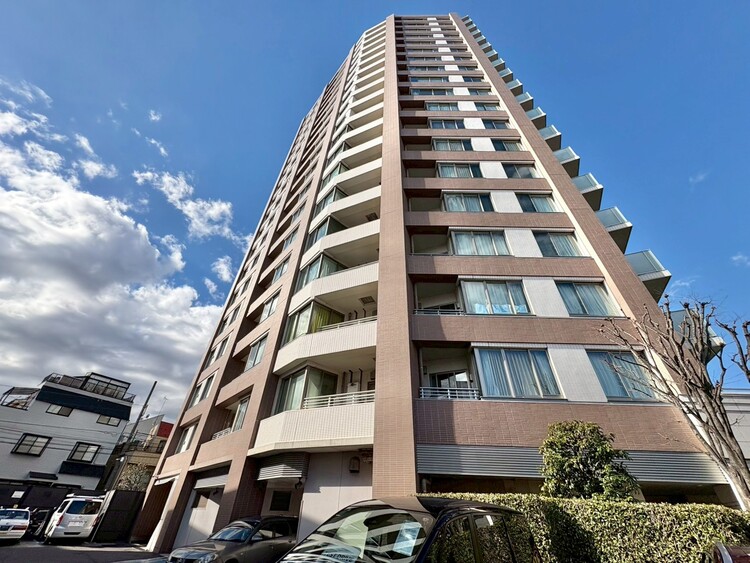 外観 資料には掲載していない情報が、現地にはたくさんあります。是非一度、現地をご確認ください。