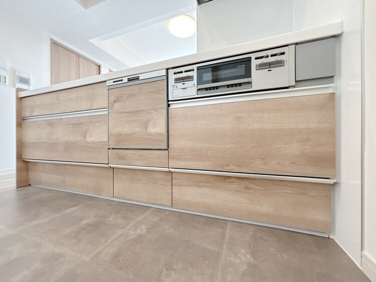 キッチン 洗練されたスタイリッシュなデザイン性と使いやすさを備えた仕様。