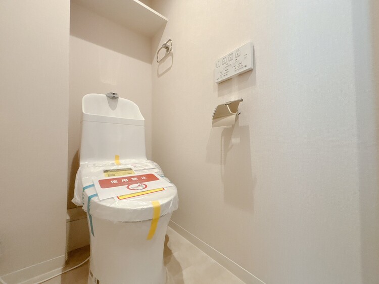 トイレ 暮らしの中のさりげないひとときの快適さにも、こだわりを、持って設備を配しております。