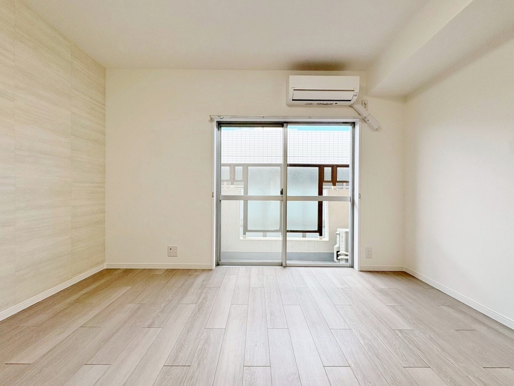 居間 豊かな居住性と、安心感を満たすクオリティが見事に調和した住空間。