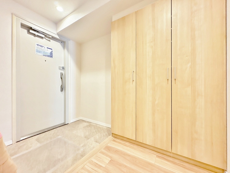 玄関 シューズボックスを完備した玄関です。