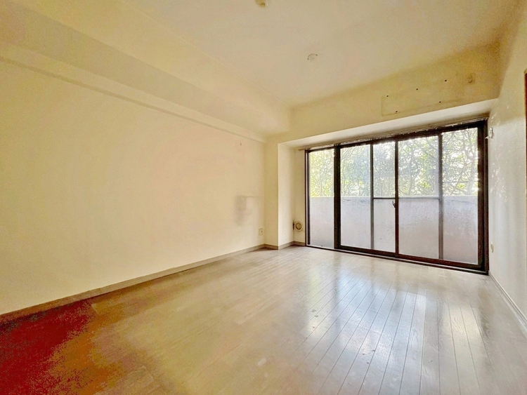 居間 豊かな居住性と、安心感を満たすクオリティが見事に調和した住空間。